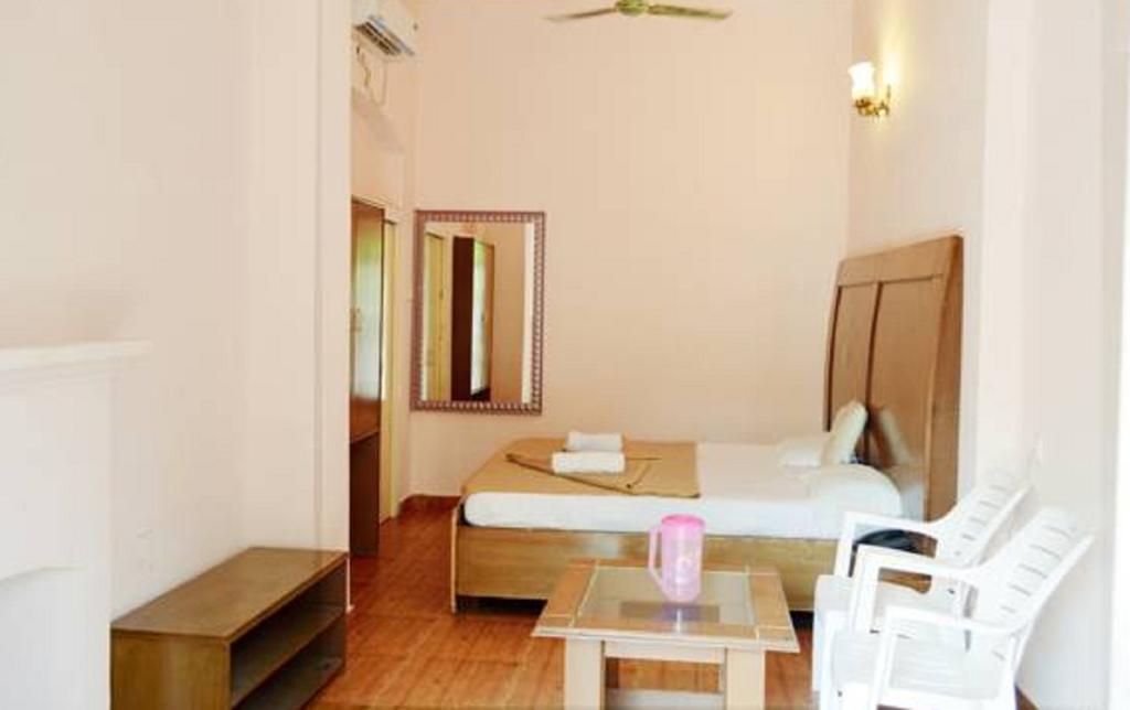 Hotel Bhajgovindam Харидвар Экстерьер фото