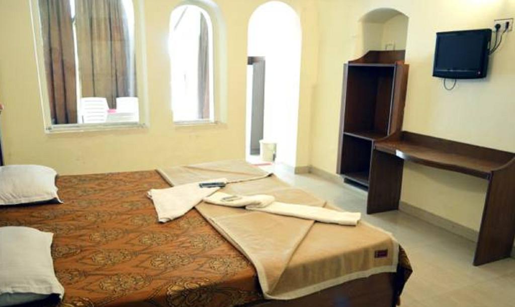 Hotel Bhajgovindam Харидвар Номер фото