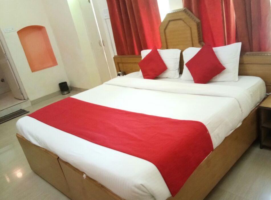 Hotel Bhajgovindam Харидвар Экстерьер фото