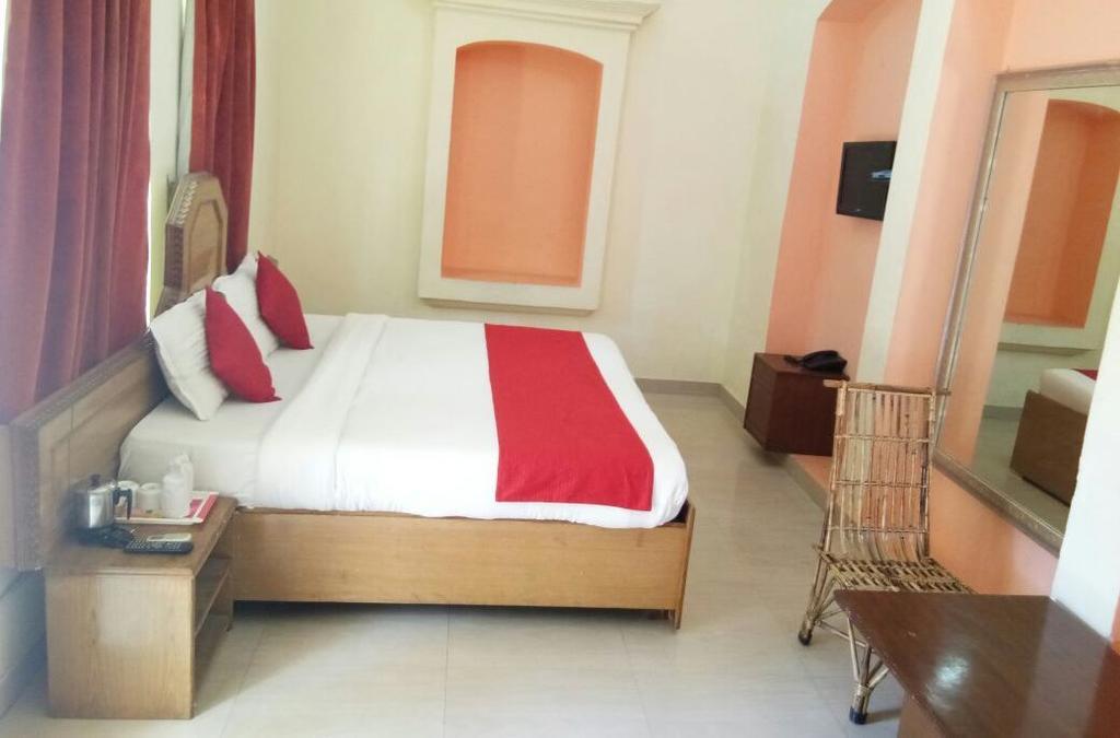 Hotel Bhajgovindam Харидвар Экстерьер фото